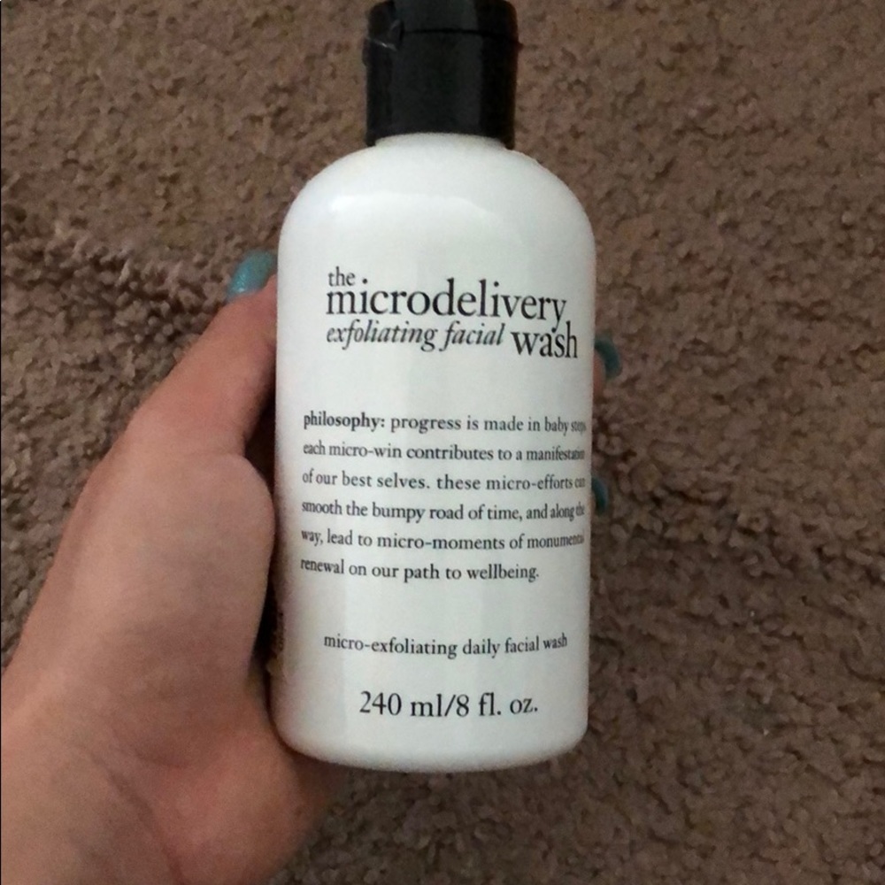 The microdelivery facial wash
